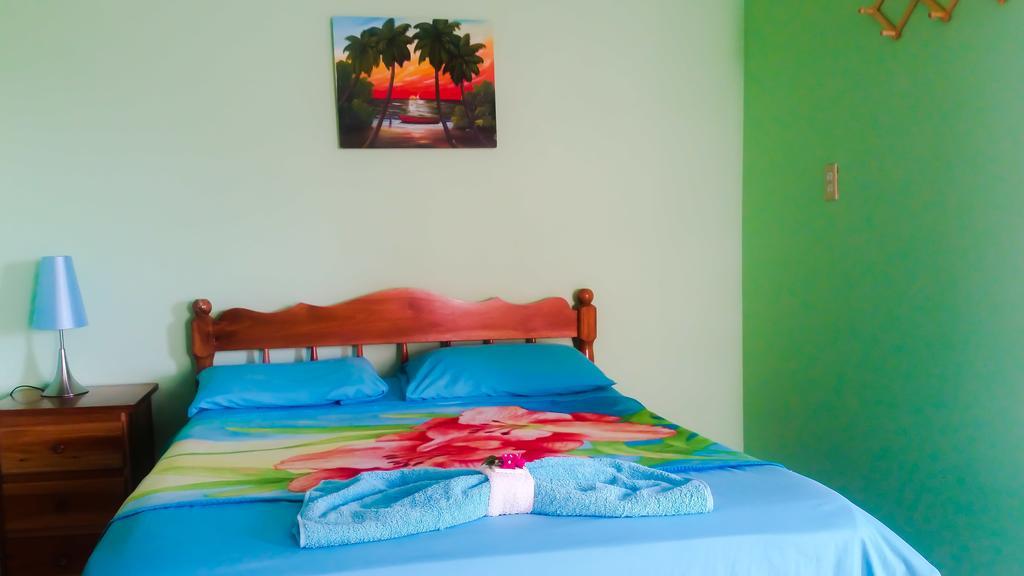 Popeye'S Beach Resort San Pedro  Chambre photo