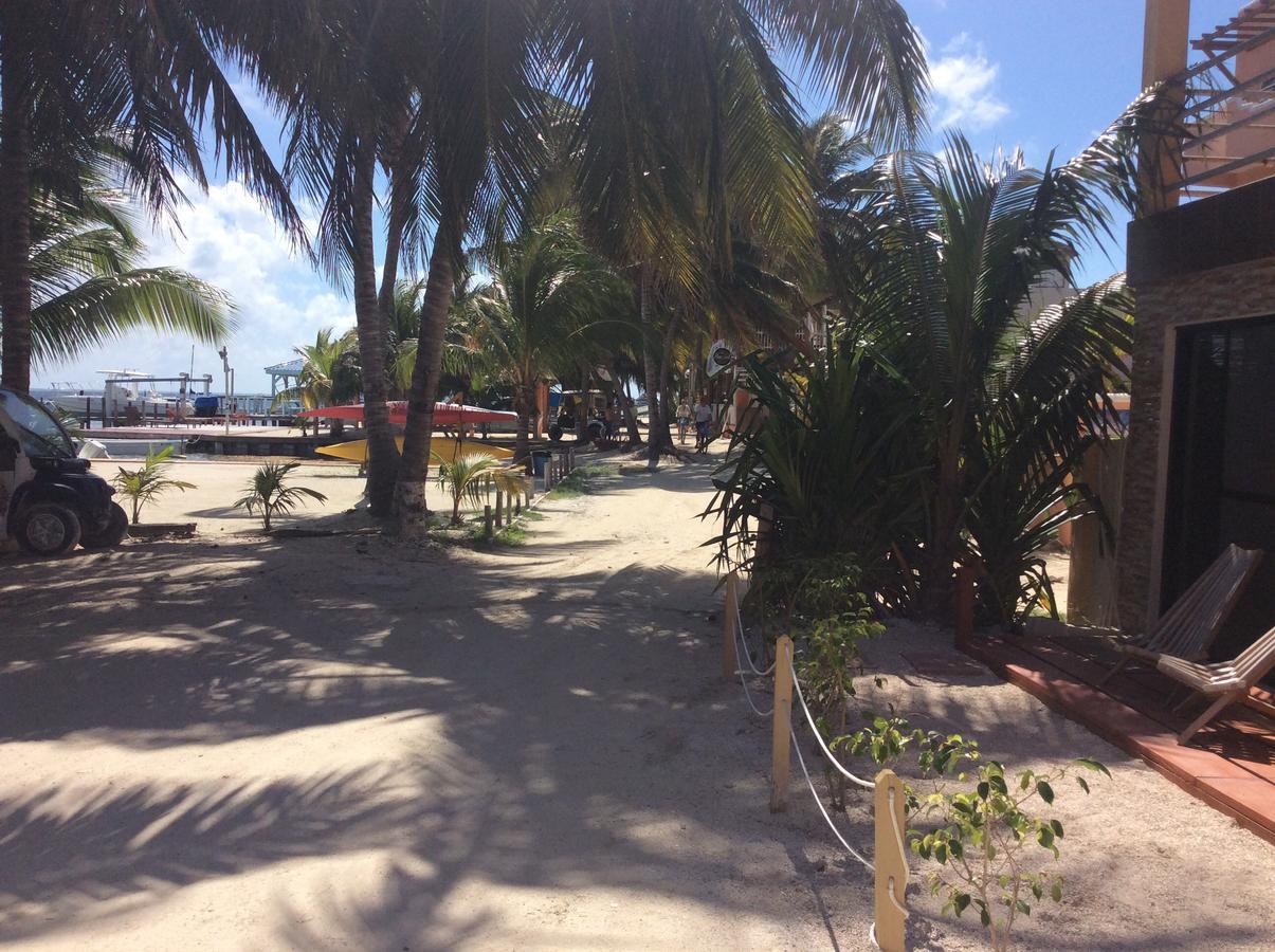 Popeye'S Beach Resort San Pedro  Extérieur photo