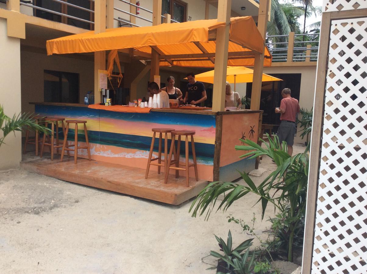 Popeye'S Beach Resort San Pedro  Extérieur photo